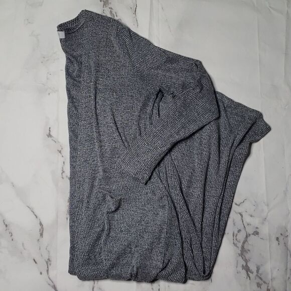 LuLaRoe Sweaters - LulaRoe Heathered Gray Sweater Sarah